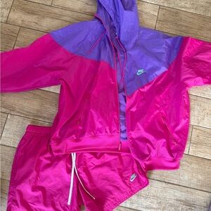 Nike Men’s Fuchsia and Violet Windbreaker Set